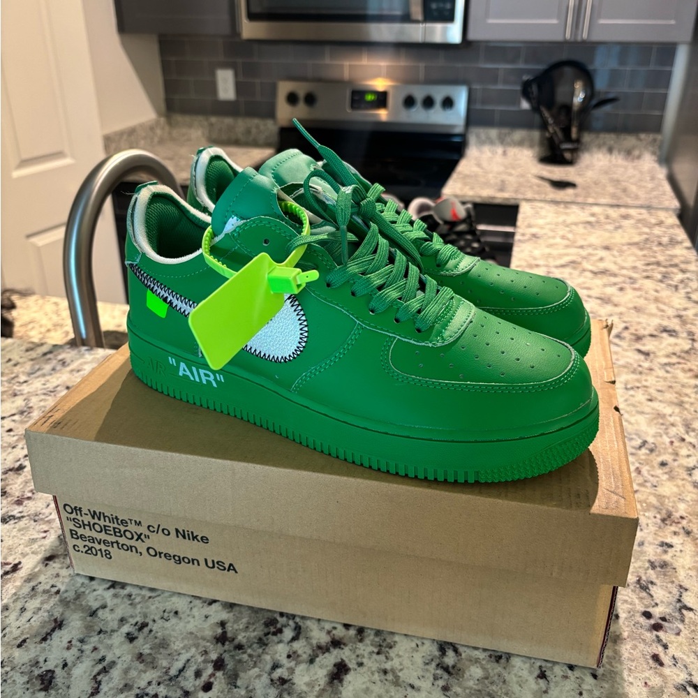 Nike Off-White Vibrant Green Air Sneakers
